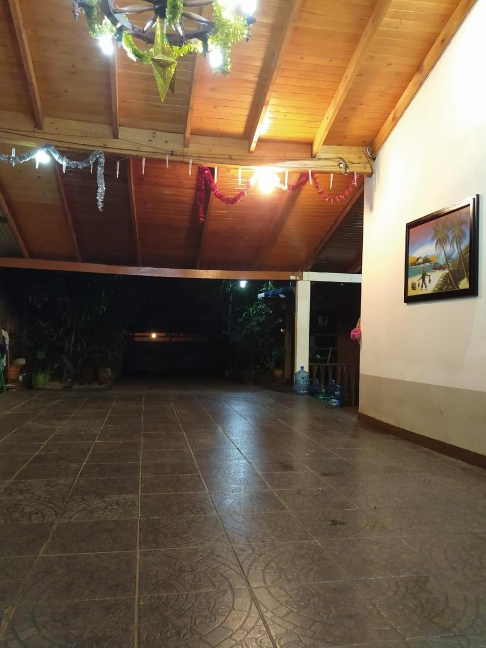 Alojamiento En Cataratas Daniel Oviedo Puerto Iguazu Exterior photo